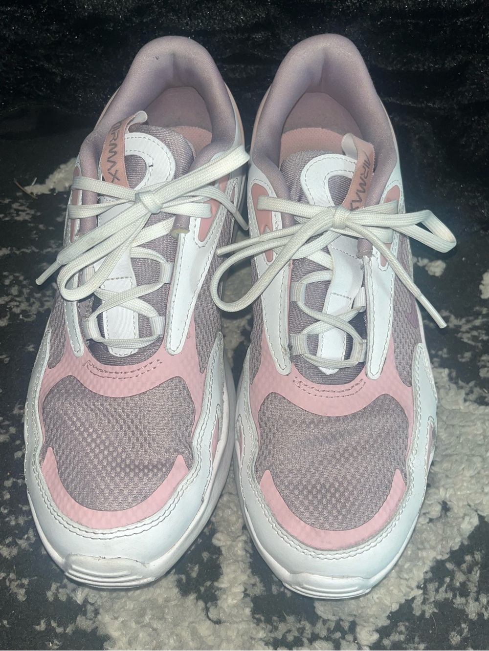 Nike Air Max Bolt White/Pink Junior Grade School CW1626-200 GS US size 6.5Y